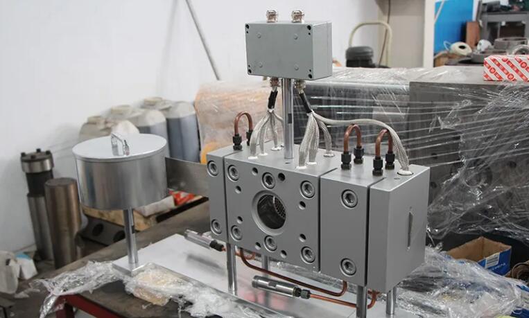 automatic extrusion screen changer